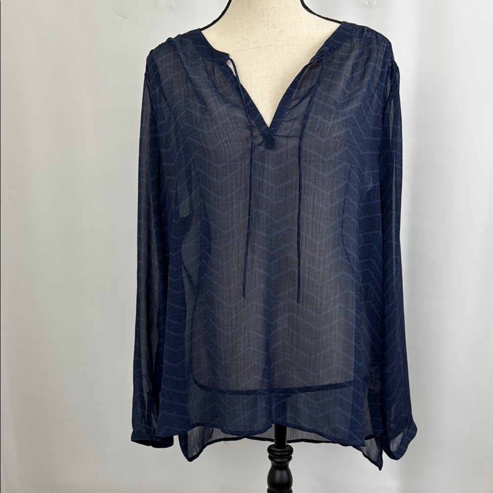 Women’s GAP Blue Long Sleeve Tie Front Blouse Size XL